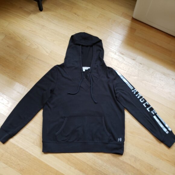 Victoria's Secret Angel Women's Black Pullover Hoddie/Sweatshirt, Size: L - Picture 5 of 16